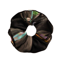 Load image into Gallery viewer, Rainbow In The Dark